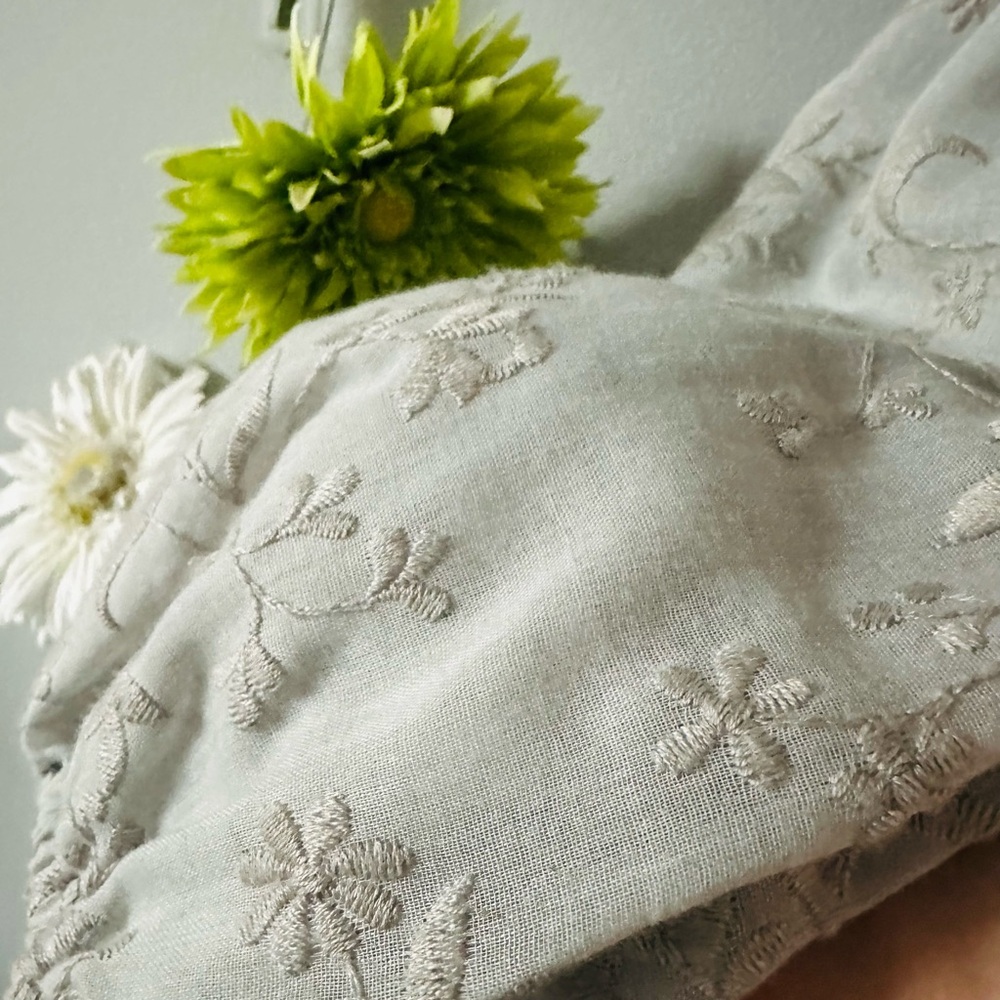 Zara | Embroidered Ruffle Blouse - Picture 7 of 8